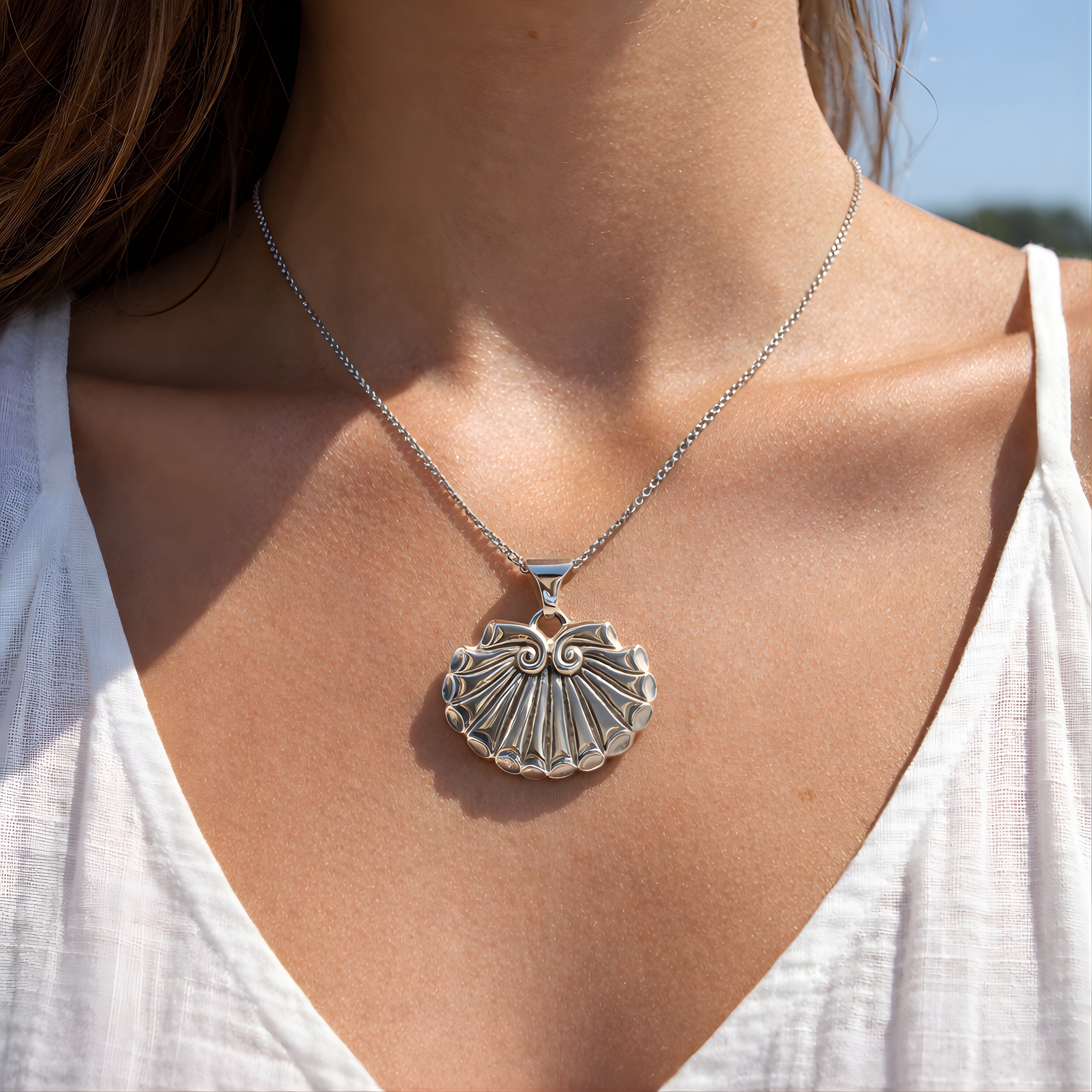 Argentium Sliver Royal Lace Shell Pendant