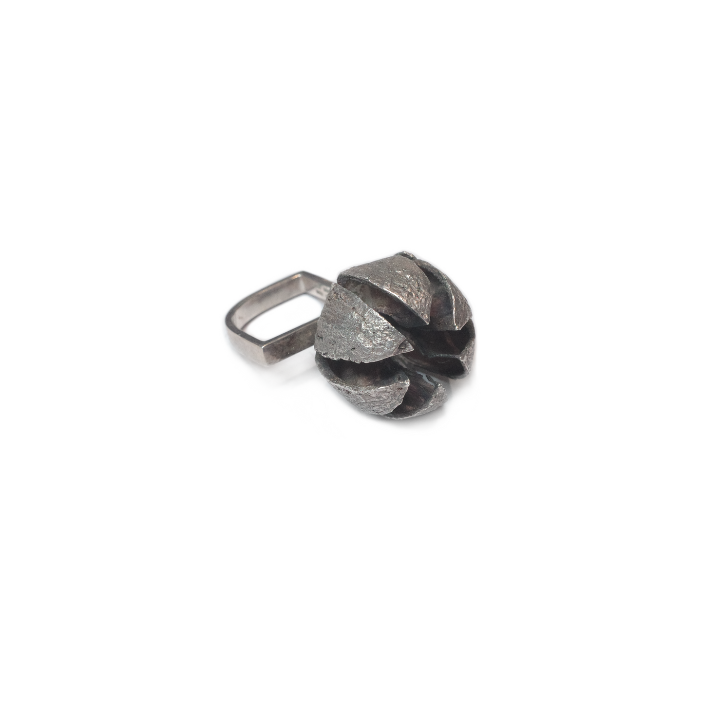 Silent Pod Casting Ring